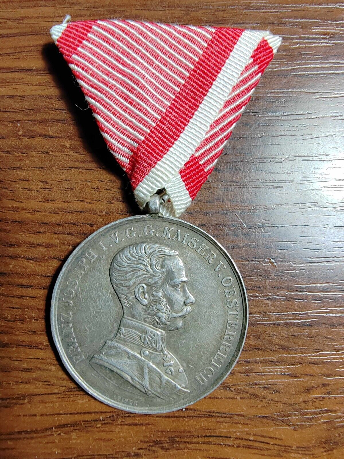 Large Austrian K.u.K. Silver Bravery 1st Class Medal