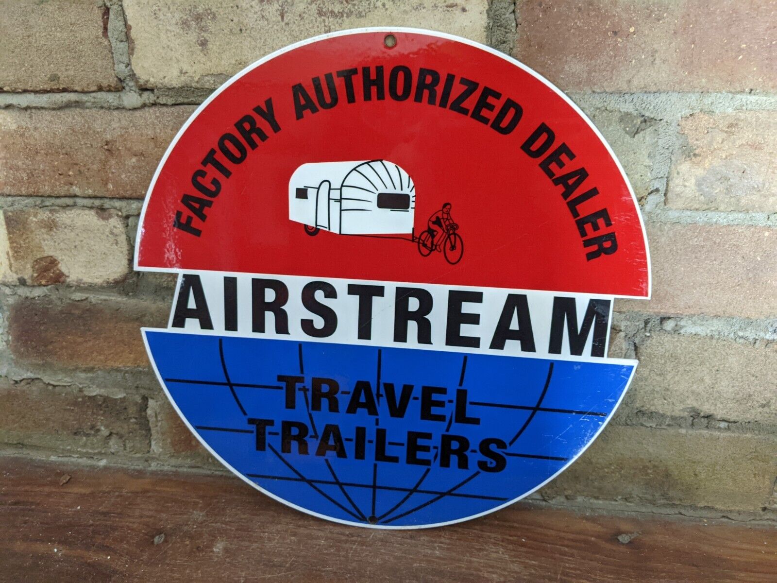 VINTAGE AIRSTREAM TRAVEL TRAILERS PORCELAIN METAL SIGN 12\
