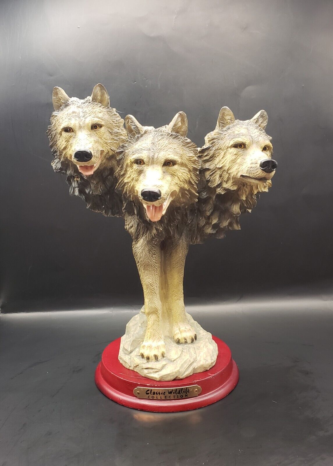 Classic Wildlife Collection 3 Wolf Head Statue