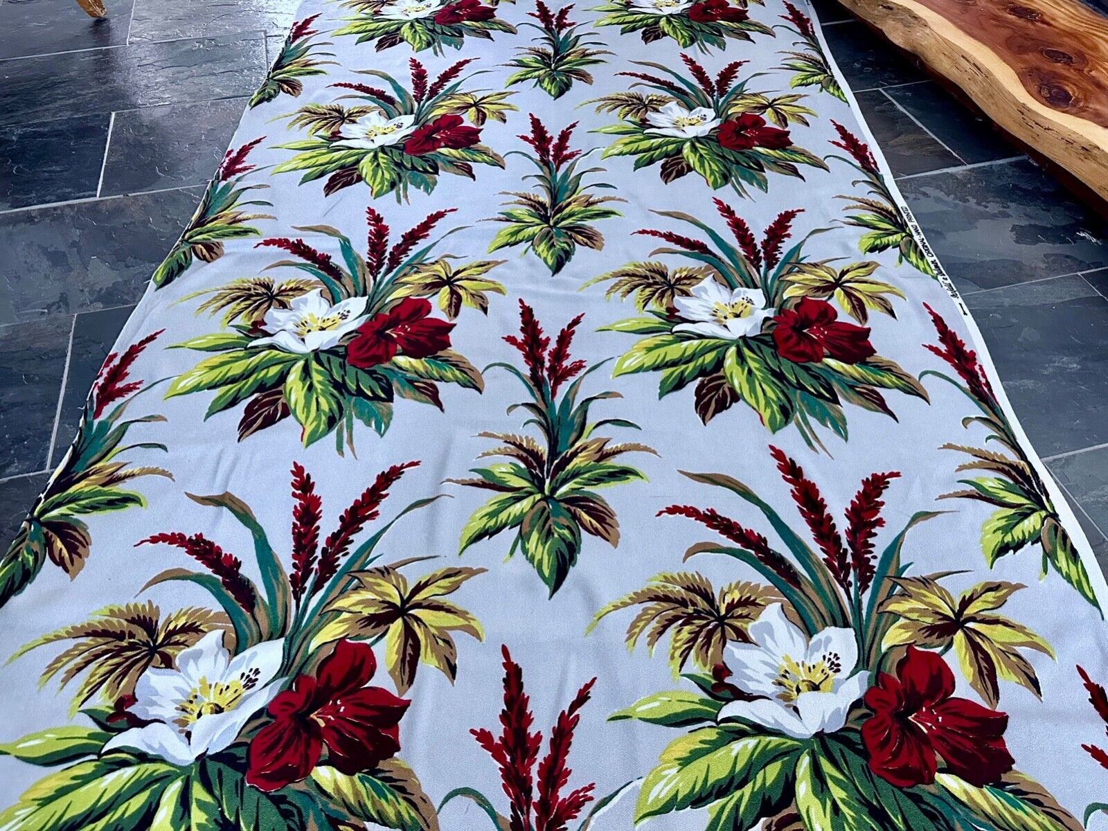 Luxe Christmas in HAWAII 1956 Hibiscus &Jungle Fronds Barkcloth Vintage Fabric