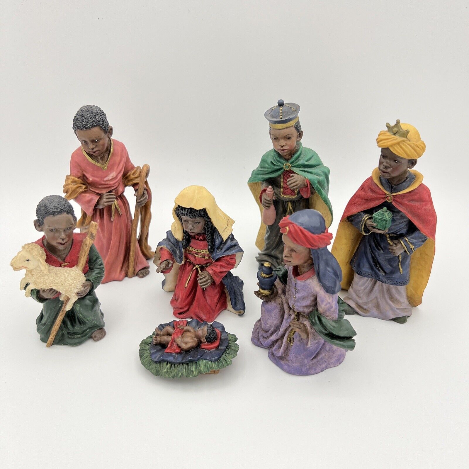 DILLARDS Trimmings 7 Piece Christmas Heritage Nativity Scene Set