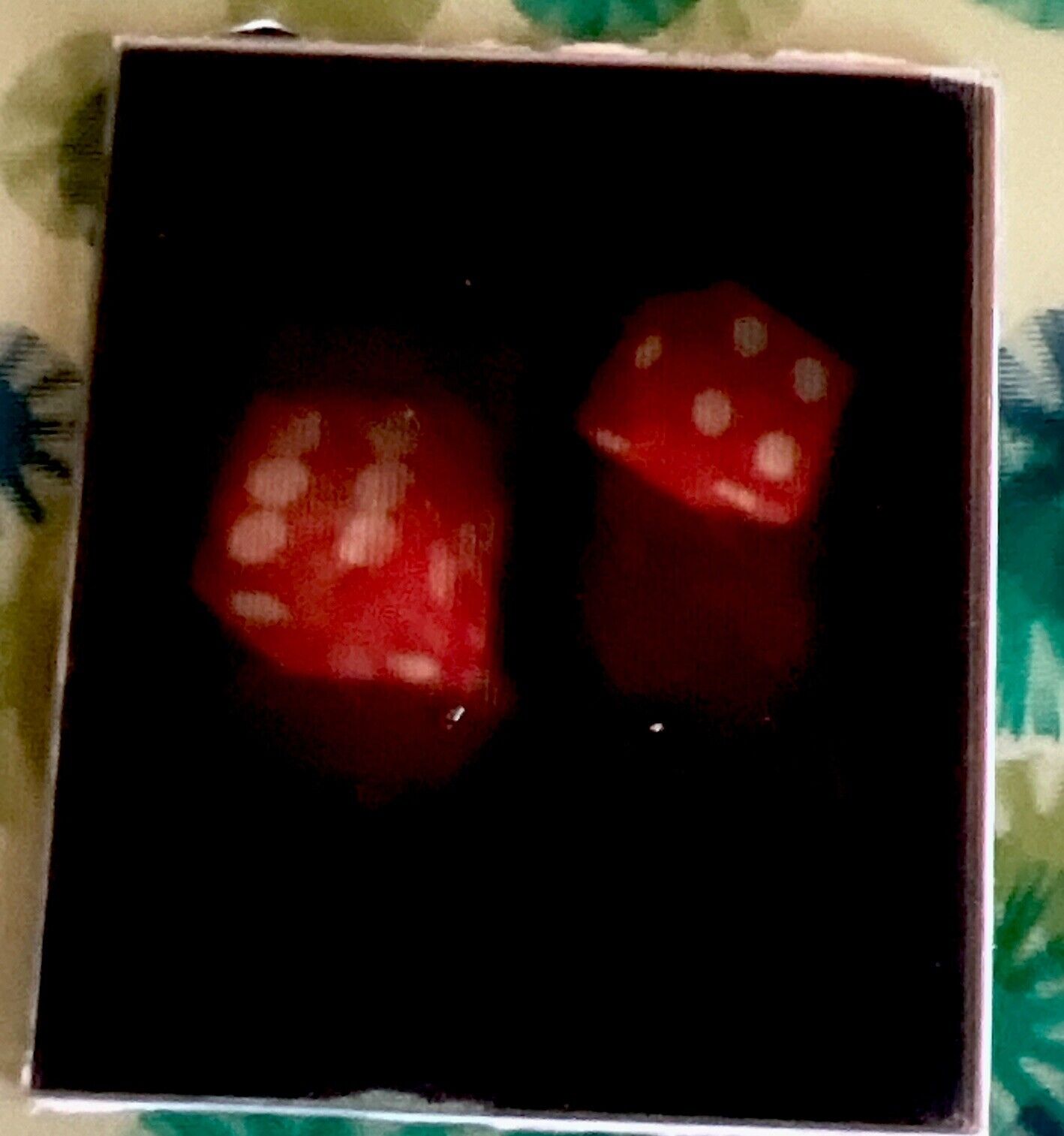 Custom Made Lenticular 3D Moving motion TUMBLING DICE Awesome 2x2.5\