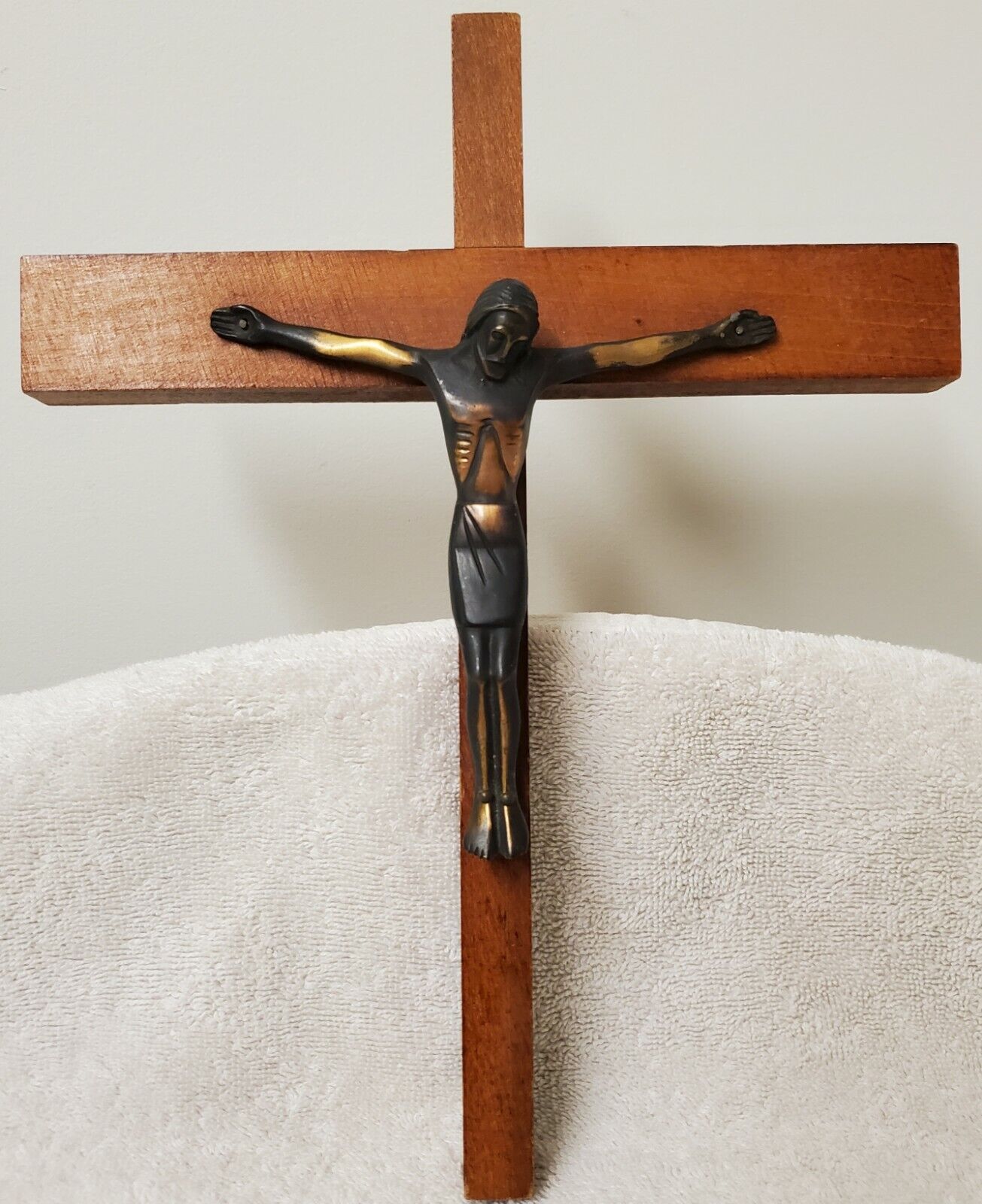 Metal And Wood Cross. Jesus Crusifix. Metal and Wood