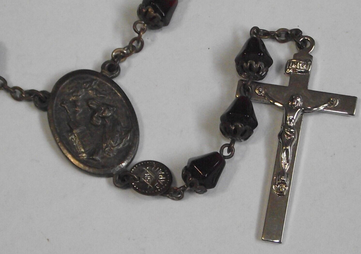 Vtg garnet red glass bead chaplet rosary St Saint Rita pray for us medal
