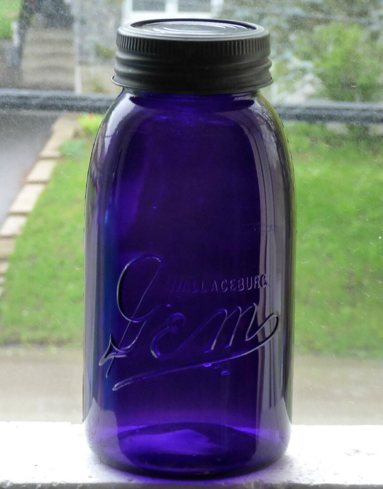 Rare Canadian half gallon size WALLACEBURG GEM deep purple fruit jar 