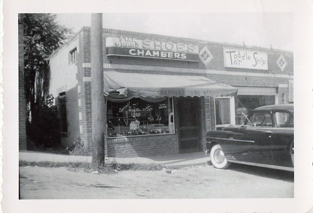 Star Brand Shoes Chambers Las Cruces, New Mexico 1950s