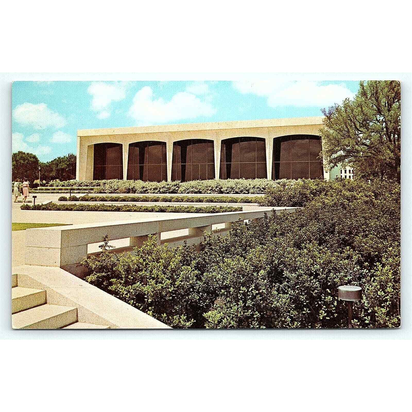 Postcard Amon Carter Museum Of Western Art Fort Worth, TX