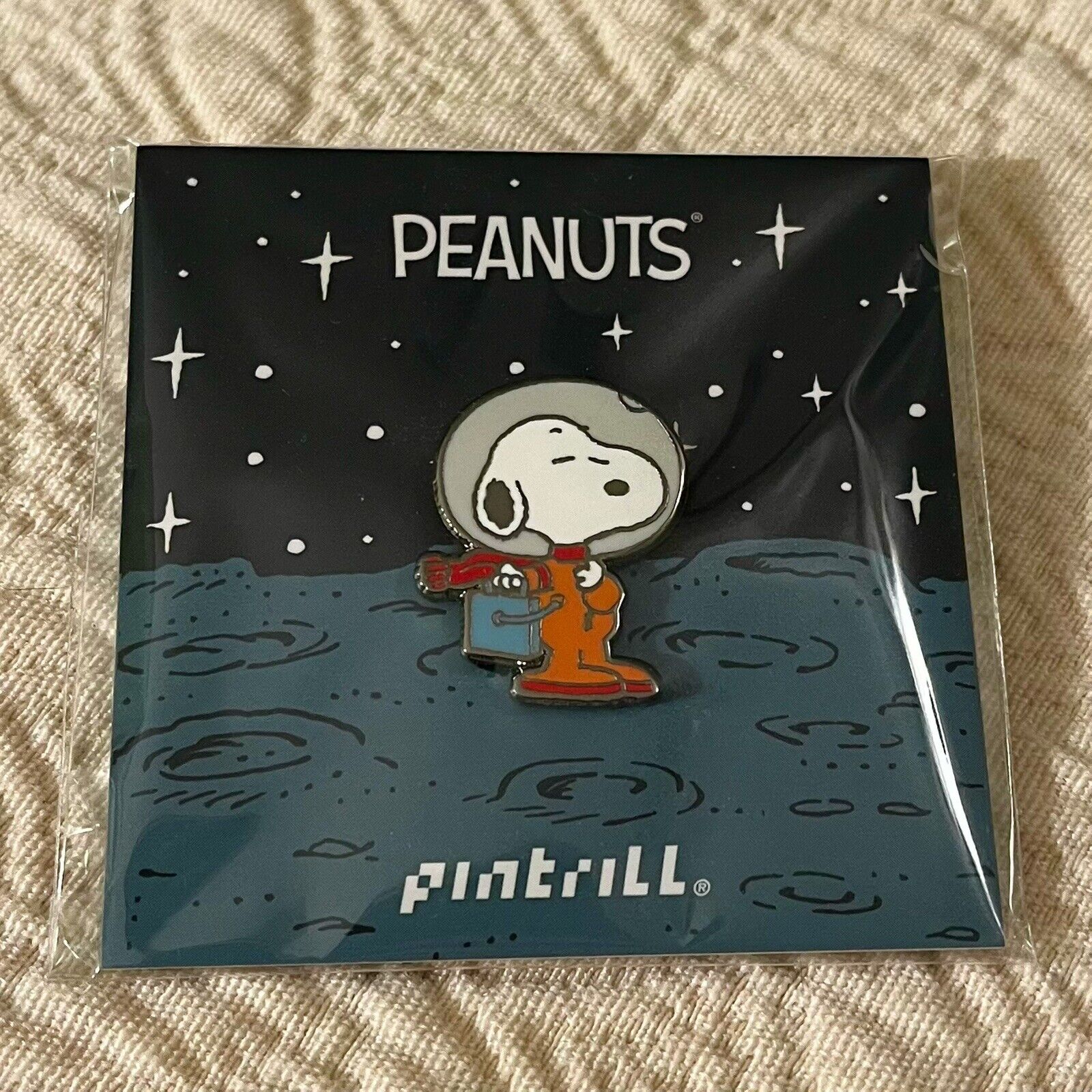 NEW Pintrill x Peanuts Charlie Brown Space Series - Astronaut Snoopy Pin