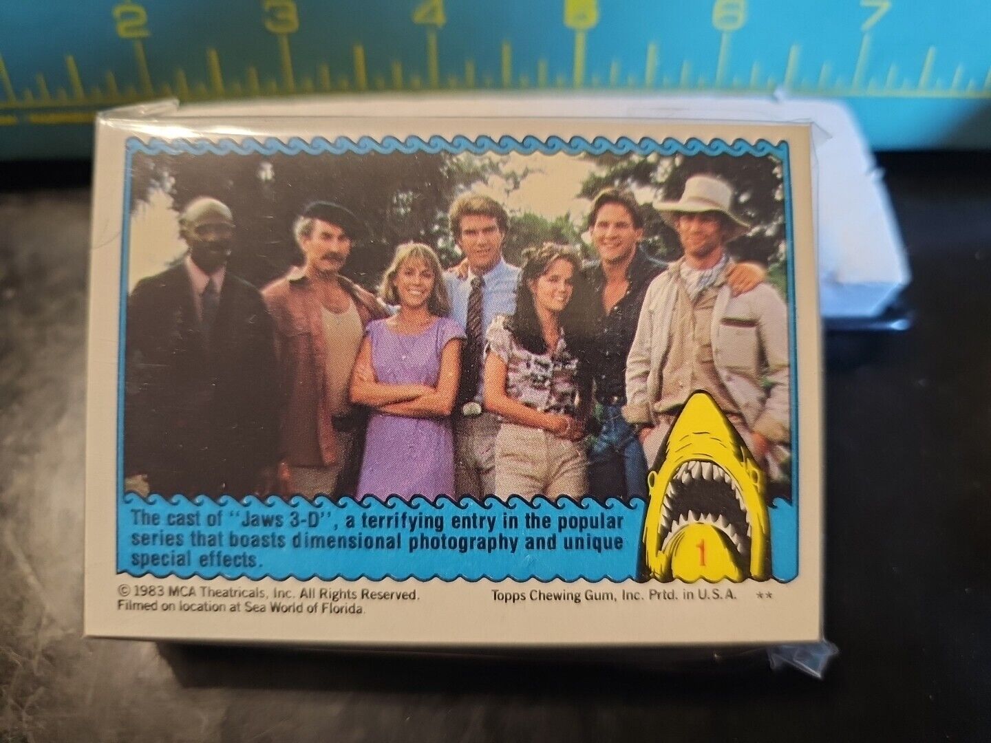 1983 Topps Jaws 3-D Complete Card Set (1-44)