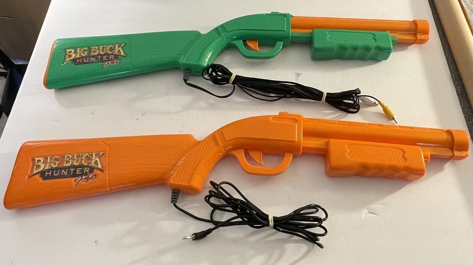 Big Buck Hunter Pro Arcade Game Green & Orange Guns Only - NO SENSOR 