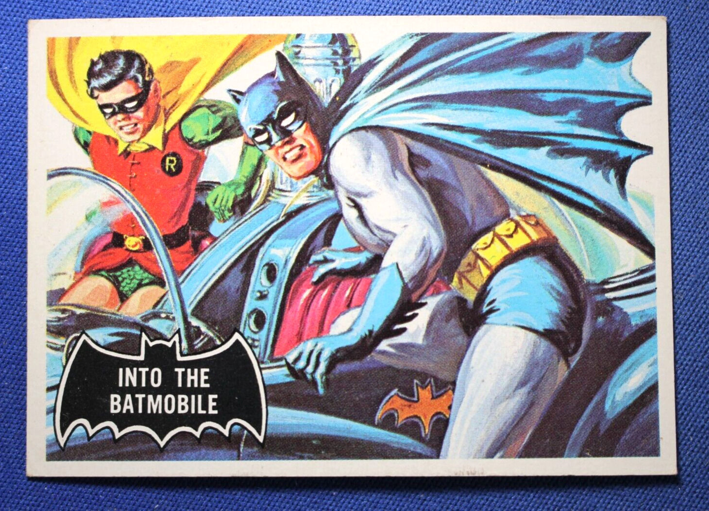 1966 Topps Batman - #8 \