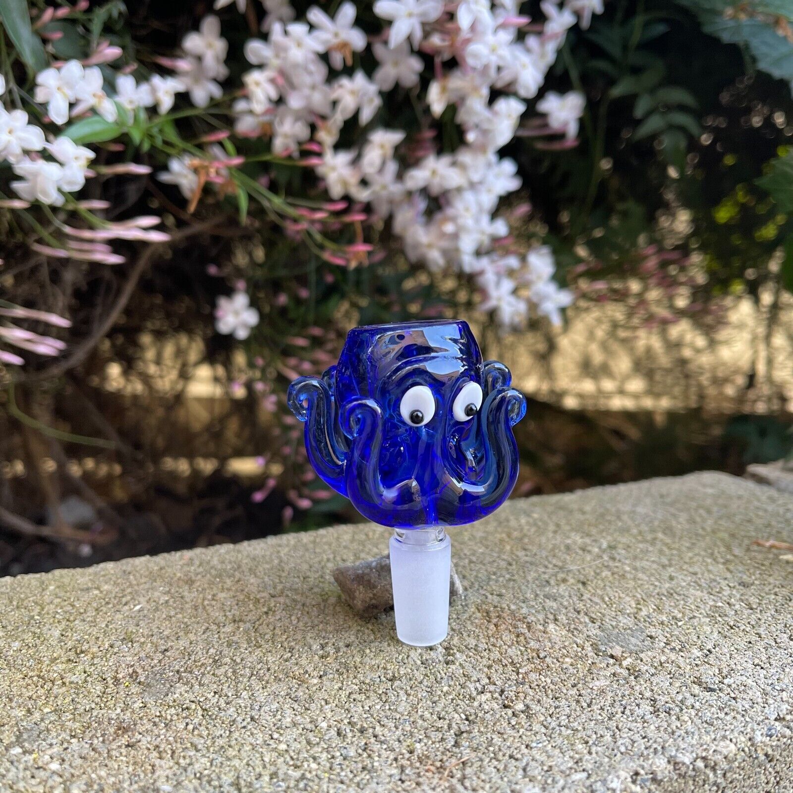 14mm Cute  Blue Thick Glass Octopus Bong Bowl Head Piece Bong Bowl Holder