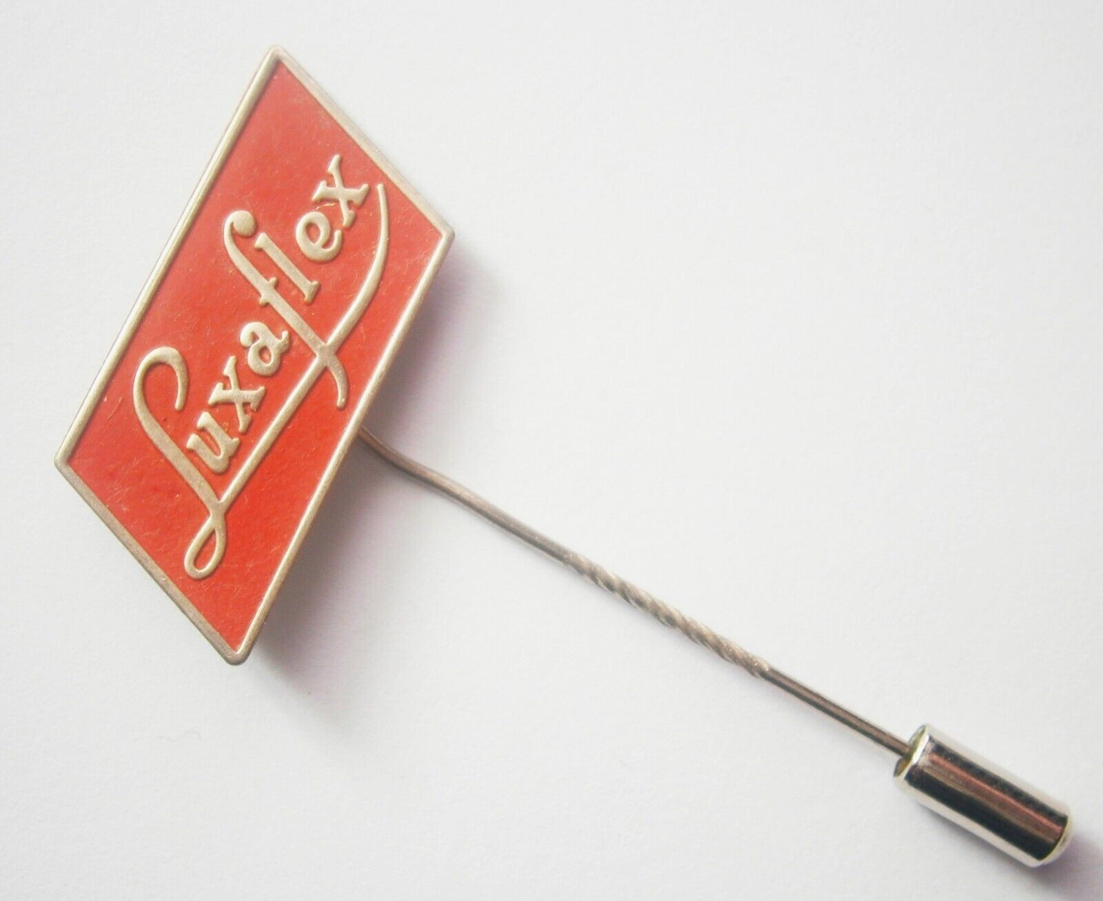 Y510) Luxaflex Window Blinds vintage badge advertising lapel pin