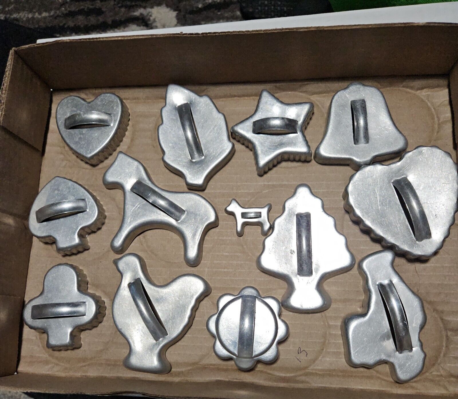 Lot of Vintage & NEW Cookie Cutters Metal Holidays Christmas & More 150+