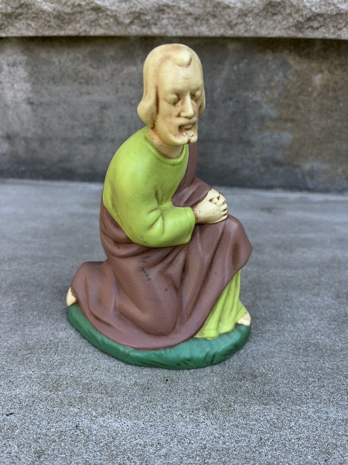Vintage Holland Mold Nativity Ceramic Kneeling Man Joseph 5\
