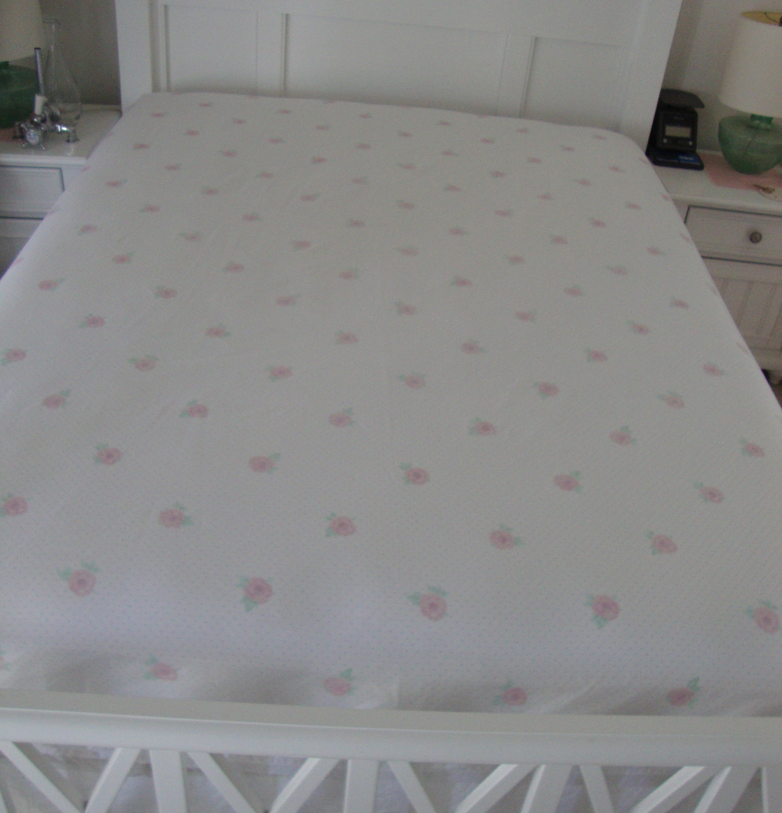Vintage Eileen West CAMELLIA Queen Fitted Bottom Sheet (1986)