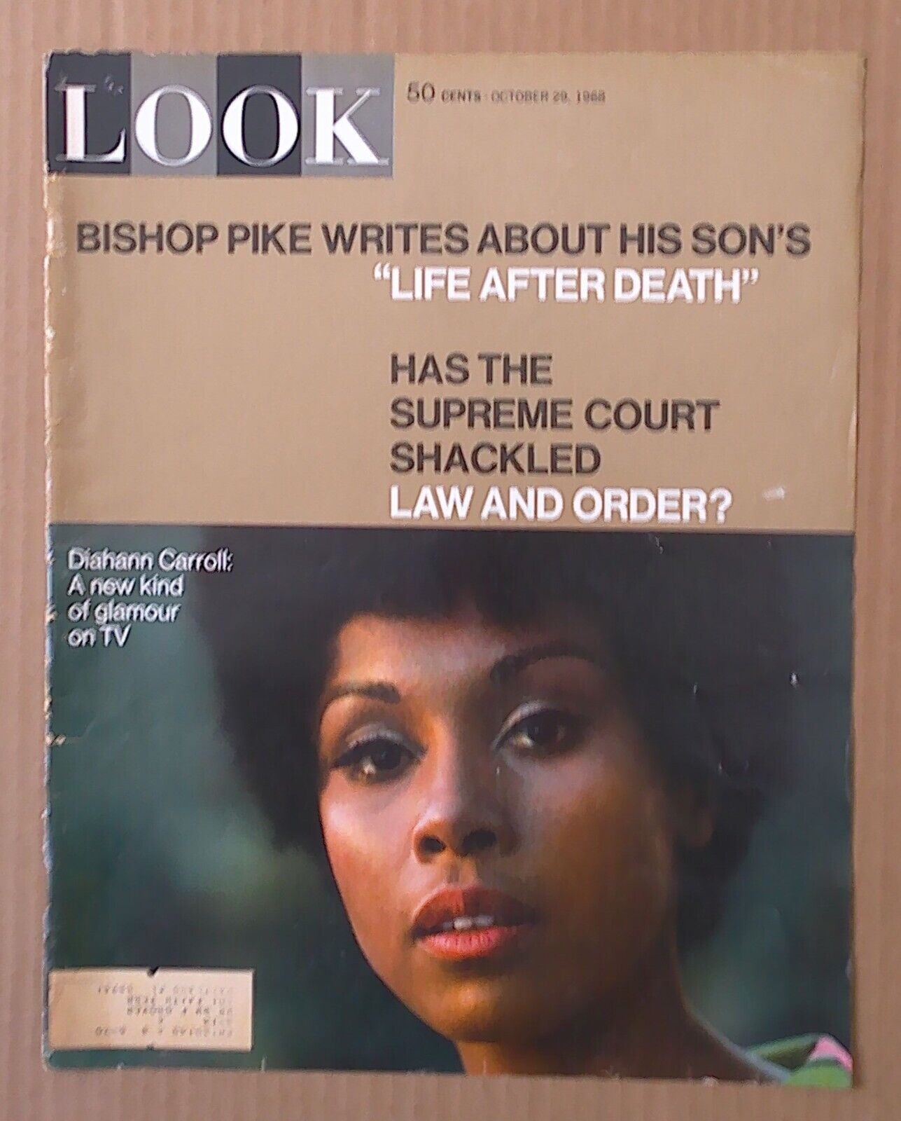 Look Magazine COVERS ONLY ( Diahann Carroll ) October  29, 1968