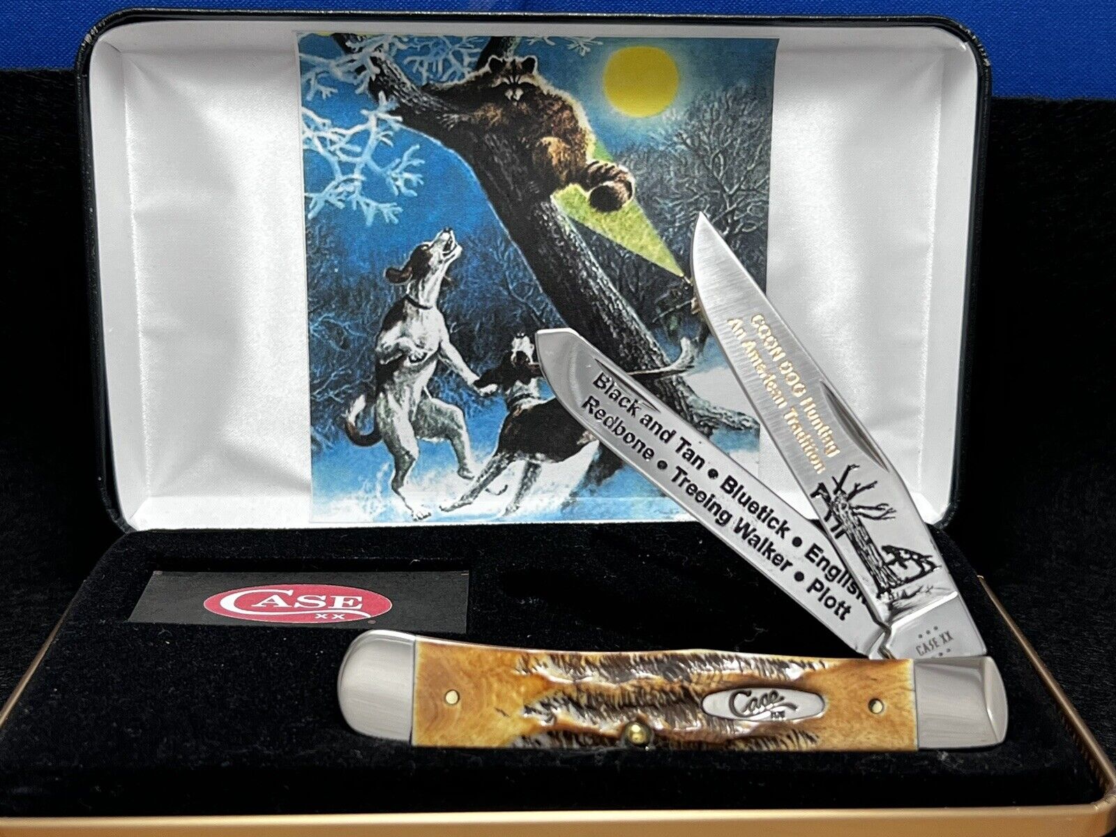 Case XX USA #002 boneStag Coon Dog Hunting American Tradition Trapper Knife NEW.