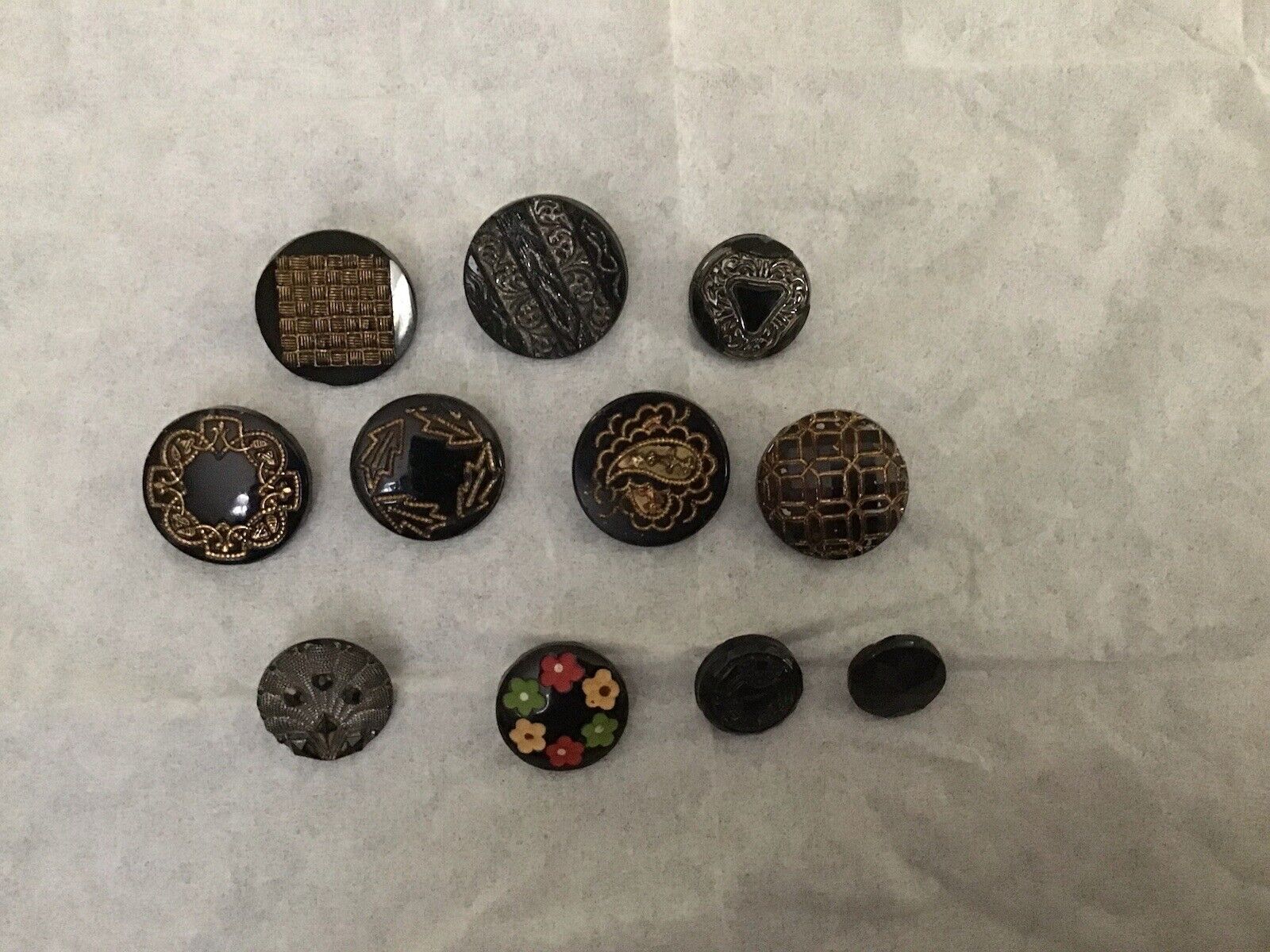 vintage antique sewing buttons lot