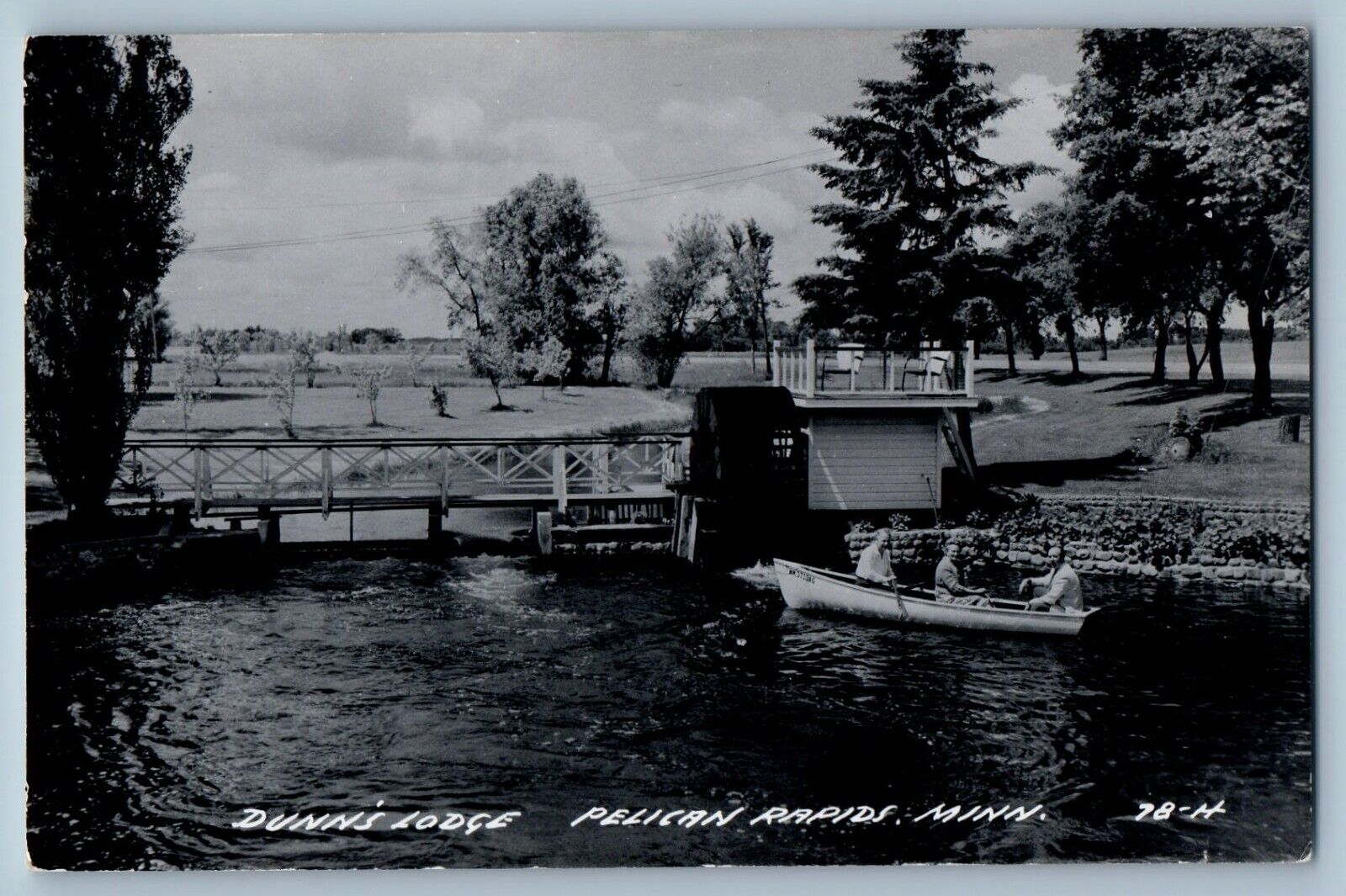Pelican Rapids Minnesota MN Postcard RPPC Photo Dunn\'s Lodge Boating 1964