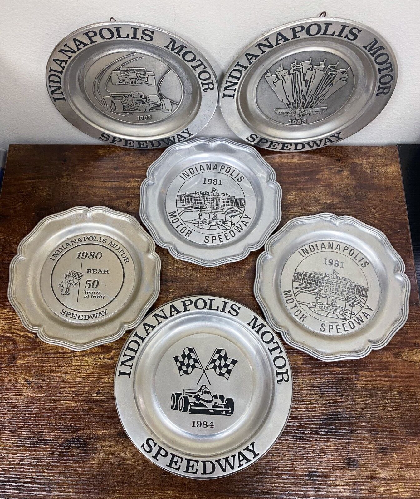 Indianapolis Motor Speedway Duracast Limited Edition Collector Metal Plates 182