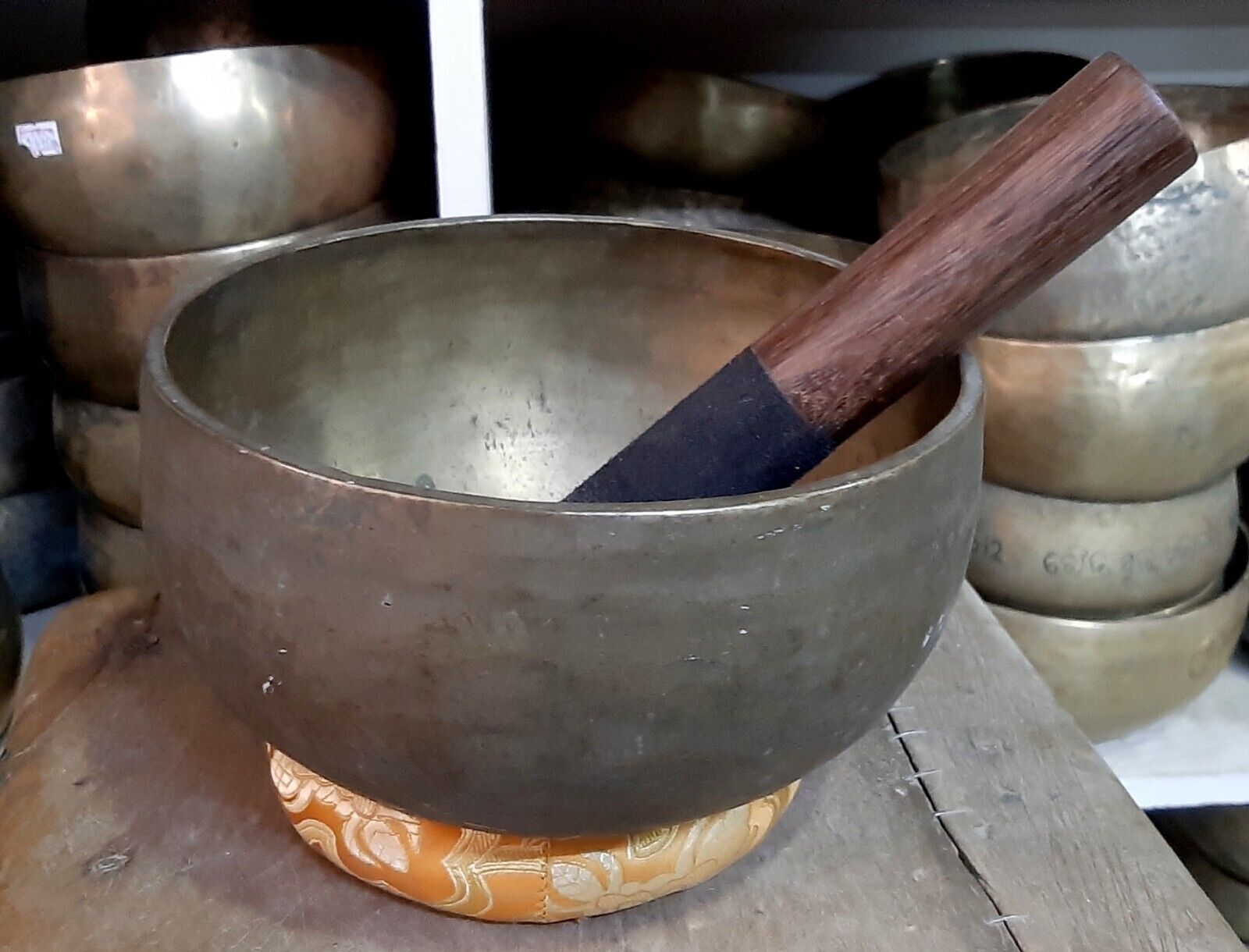 Tibetan Antique Bowl-High Thickness Collected Himalayan Bowl-Deep Sound Bowl