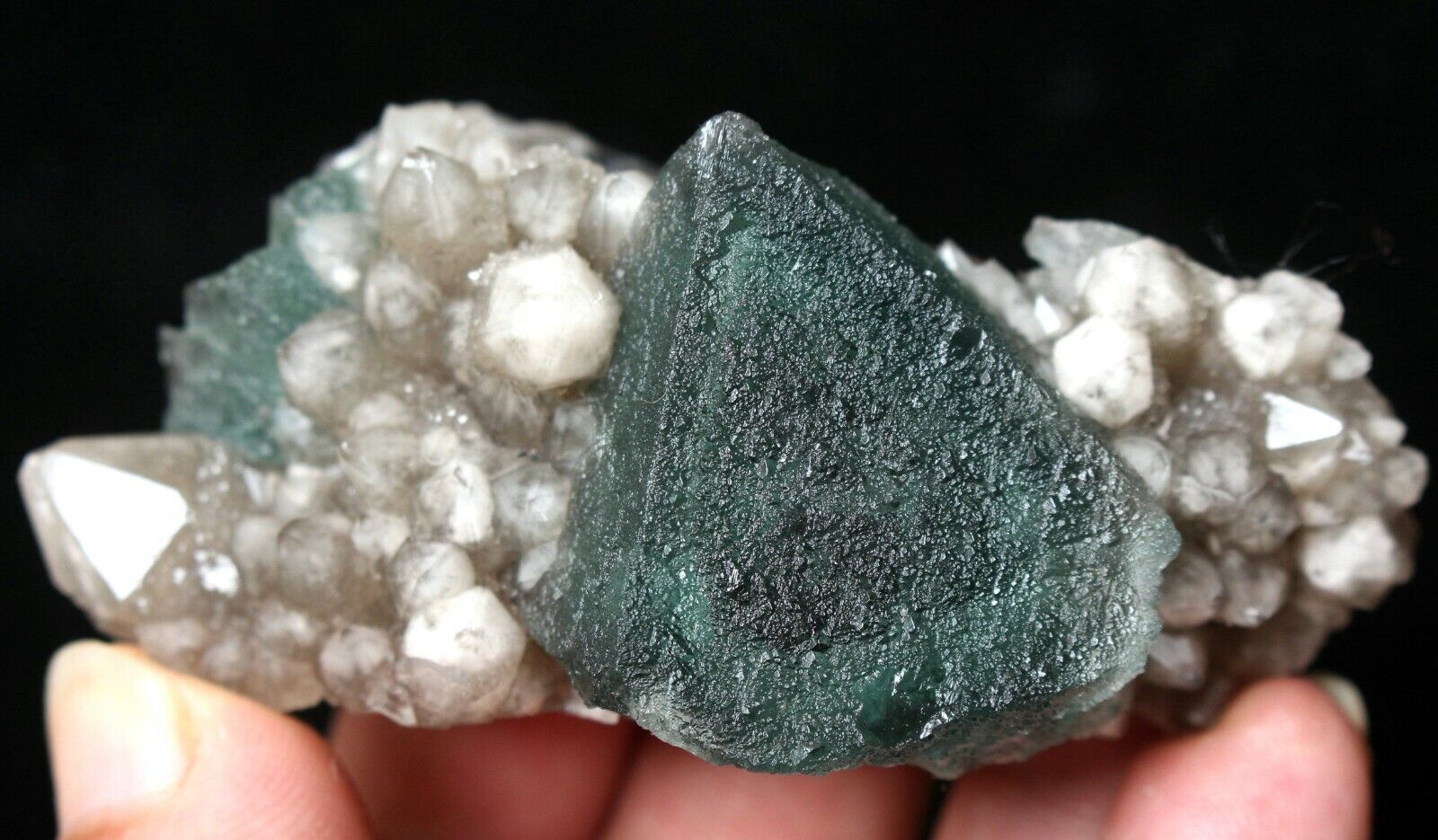 Natural translucent Green Cube fluorite Mineral Specimen/C​hina