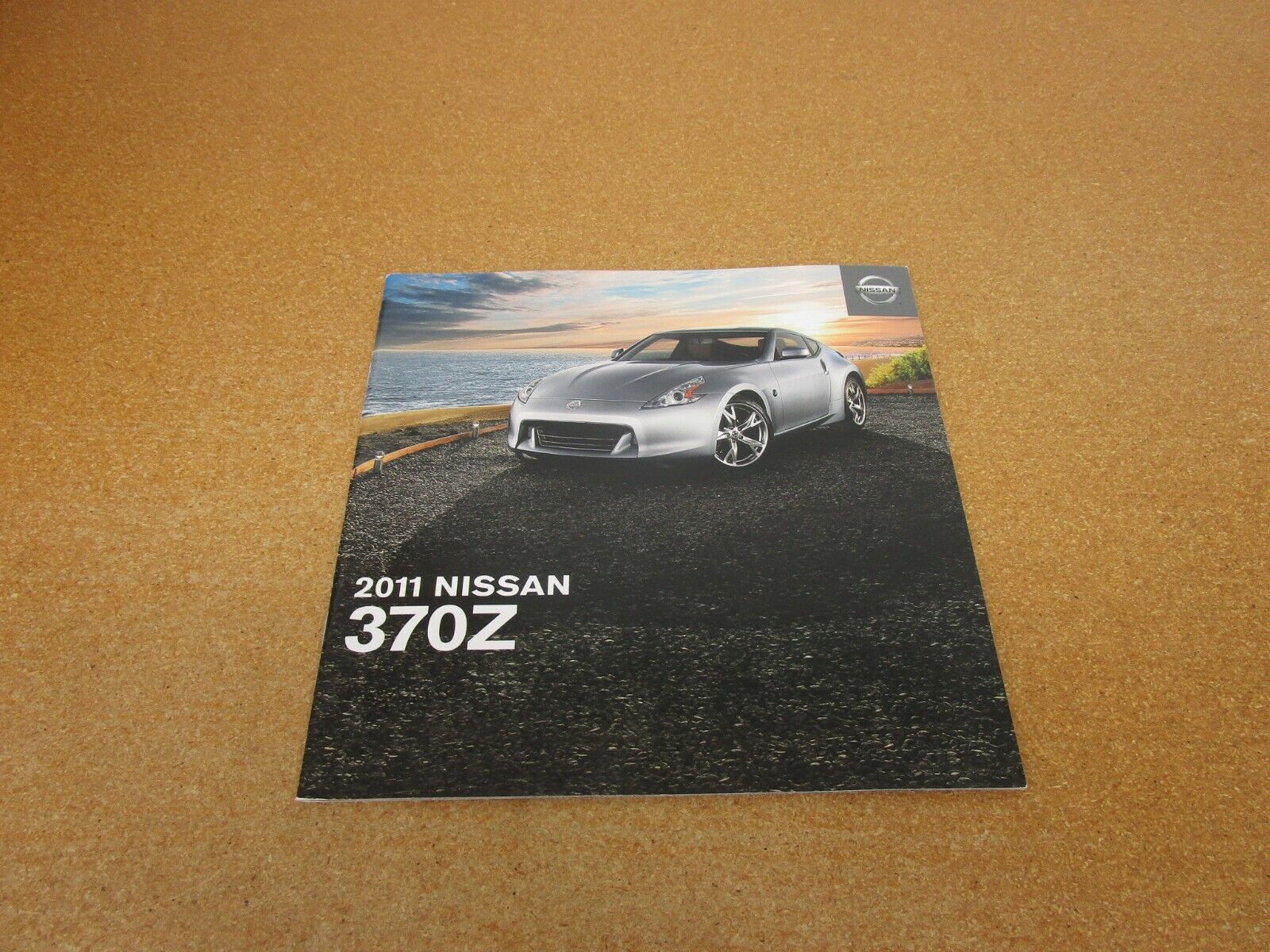 2011 Nissan 370Z 370 Z sales brochure dealer literature 36 page ORIGINAL