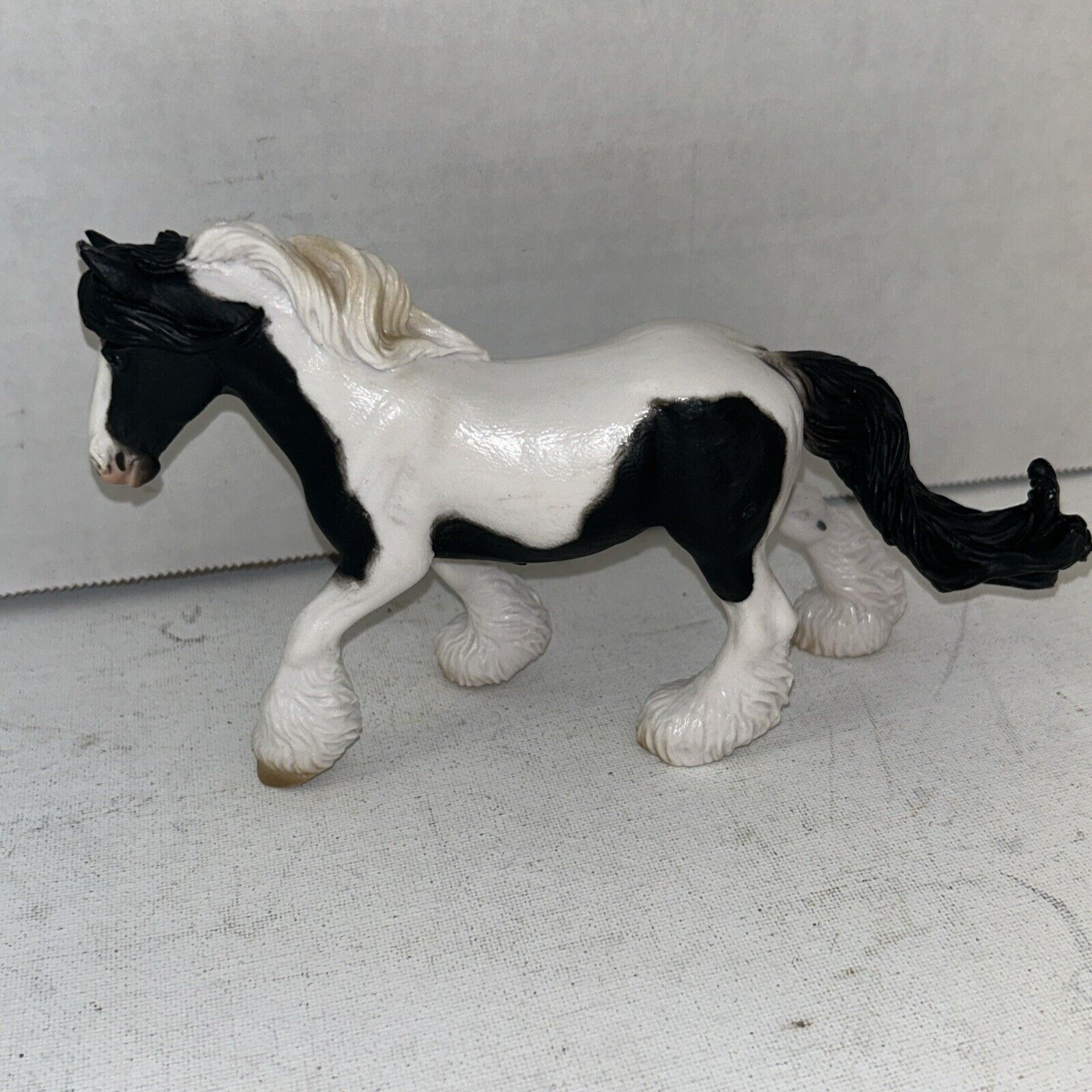 Breyer Gypsy Mare Black and White Piebald Jument Tinker 2017 by CollectA #88779