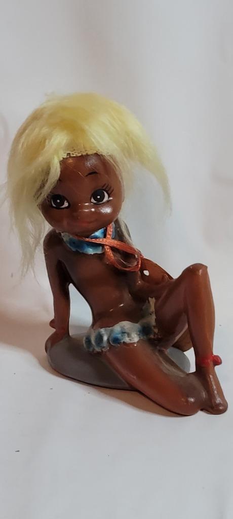 Vintage Beach Niks Island Girl Figurine Parksmith Corp NYC 2-612 Japan-Blonde