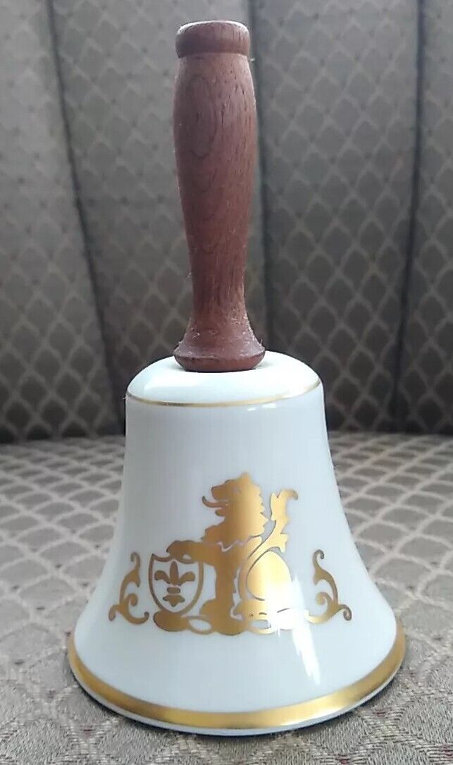 Danbury Mint Pickard Bell Gold Lion/Trim  with Wood Handle