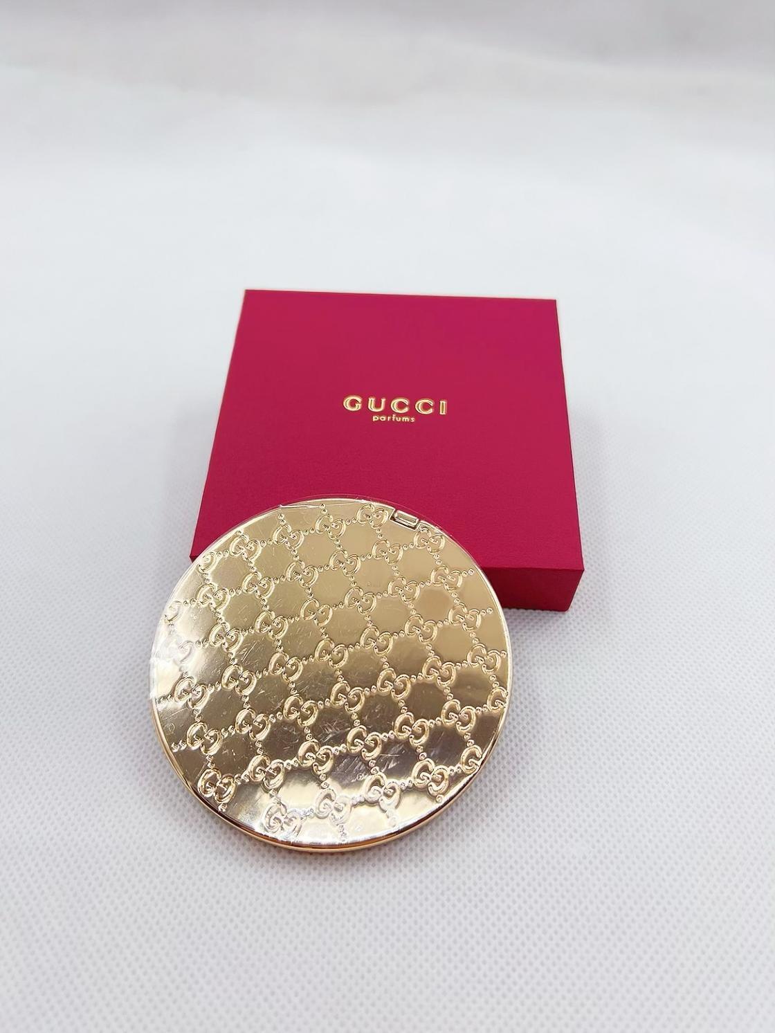 Gucci Beauty Compact NEW Double-sided pocket MakeUp Mirror in Box