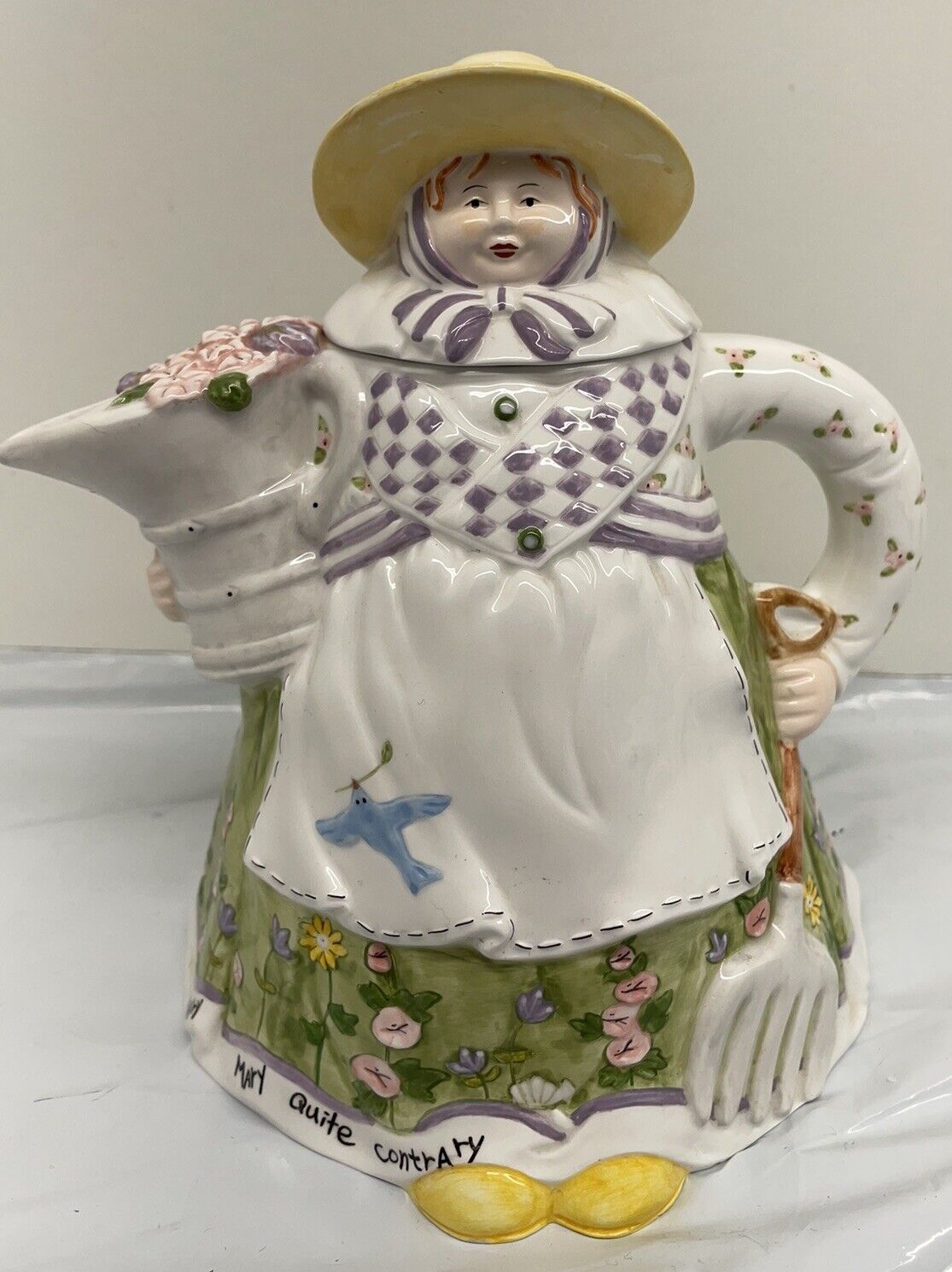 Department 56 tea pot Mary Mary quite contrary  in excellent condition. 