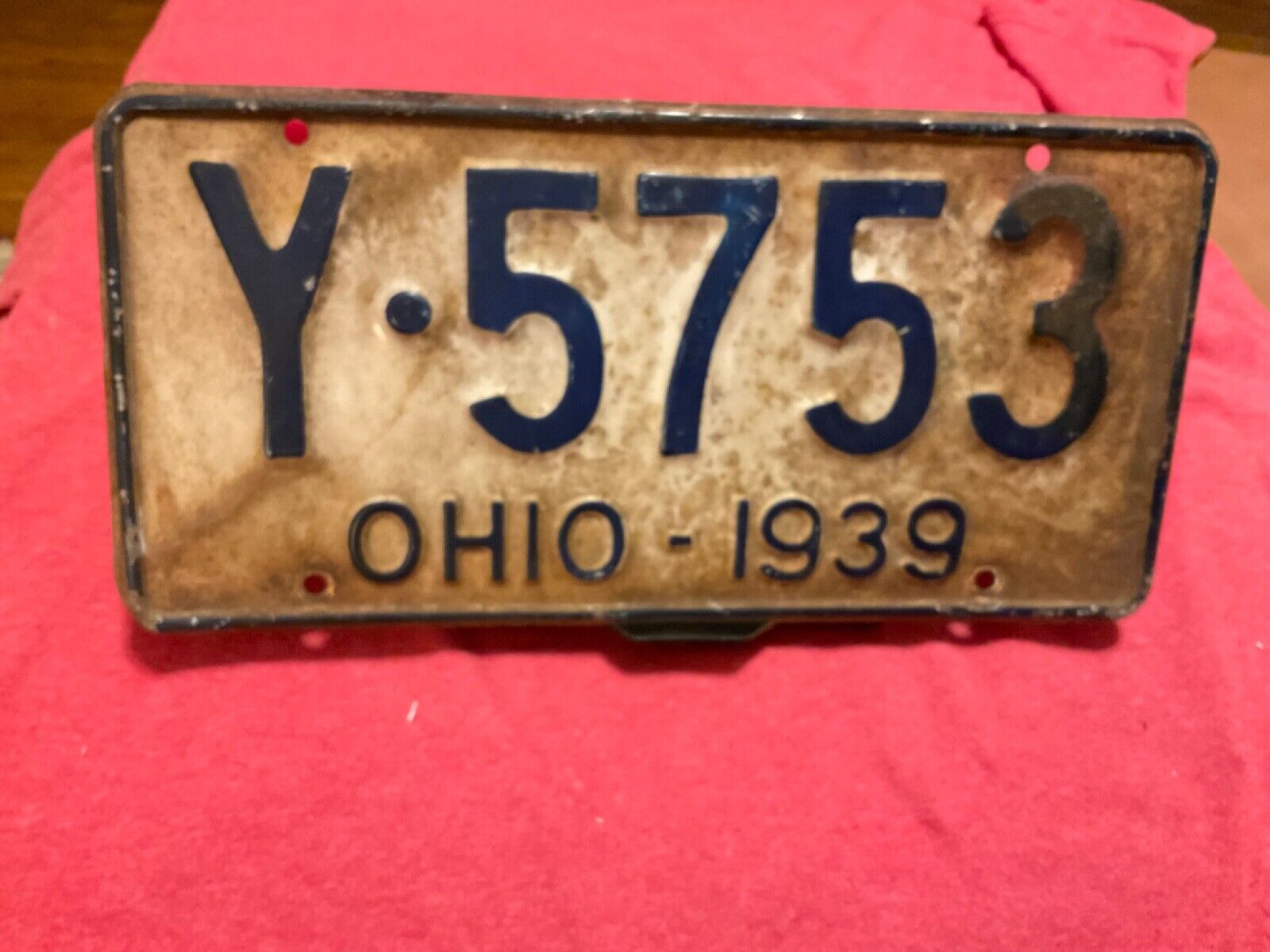 Ohio License Plate 1939 2Y 5753