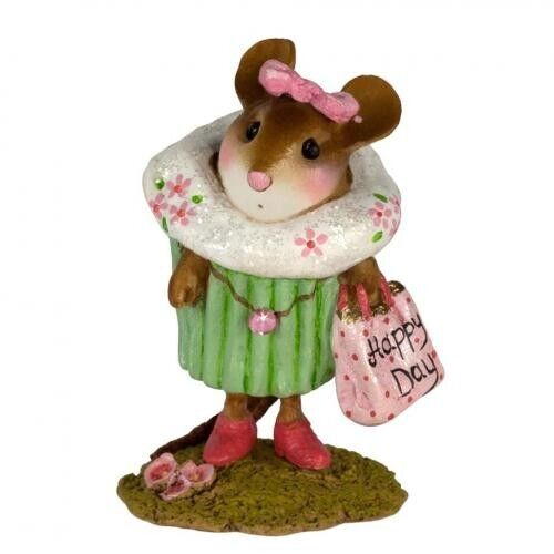 Wee Forest Folk Limited Edition Figurine M-574h - Mother\'s Day Cupcake Treat