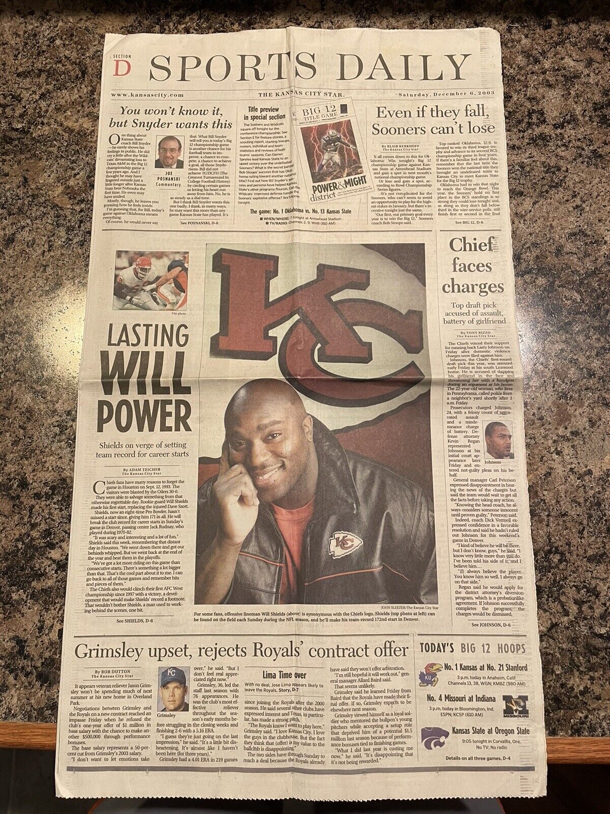 2003 Will Shields Kansas City Chiefs Football Newspaper.  Nebraska Huskers