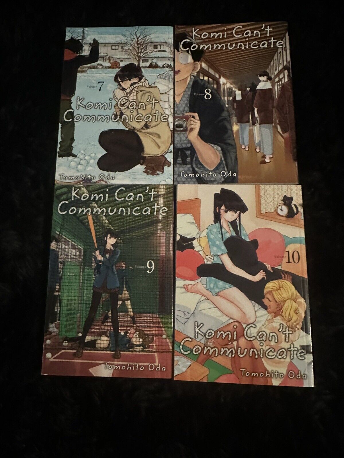 Komi Can’t Communicate : Manga Volumes 7-10 (English)