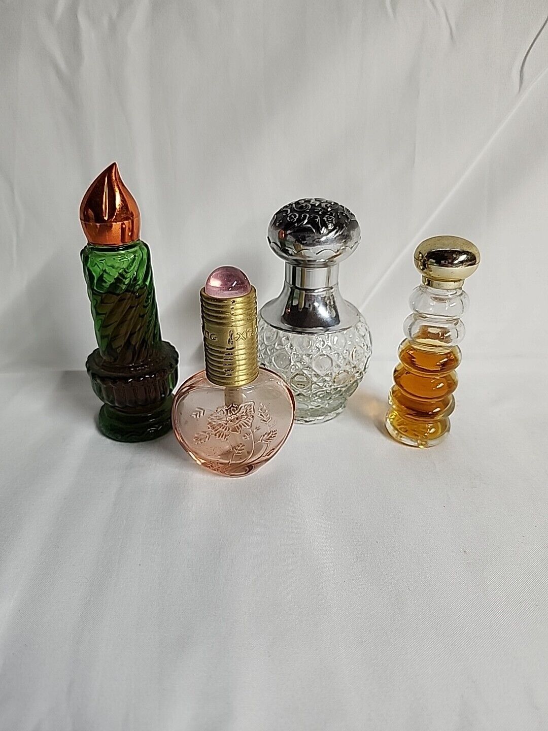 Lot Of 4 Vintage Perfume Cologne Bottles 2 Partials Avon & Xià Xiàng