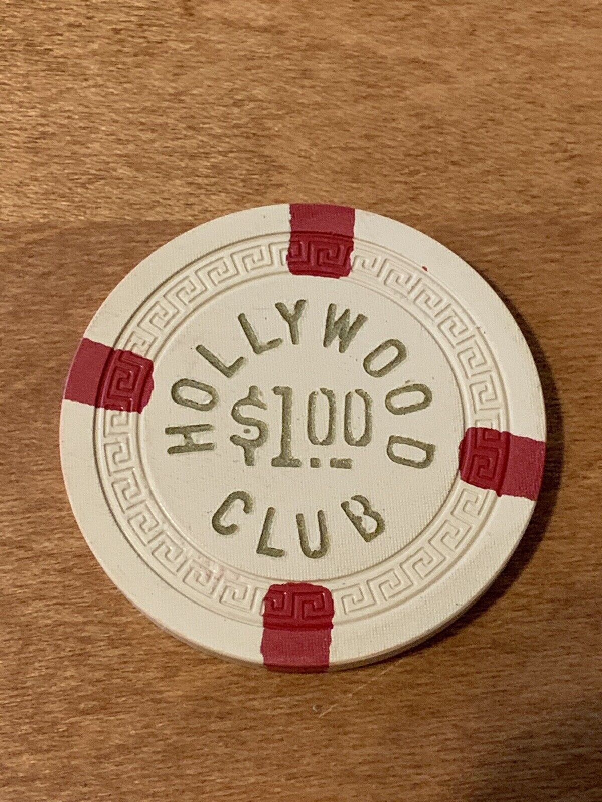 Vintage Hollywood Club Illegal $1 Casino Chip - Toledo Ohio - Premium Condition