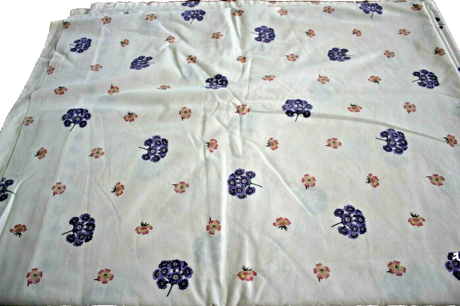 Flat Sheet Vintage Purple Pink Daisy Bouquets on Cream Cotton Blend Full Double