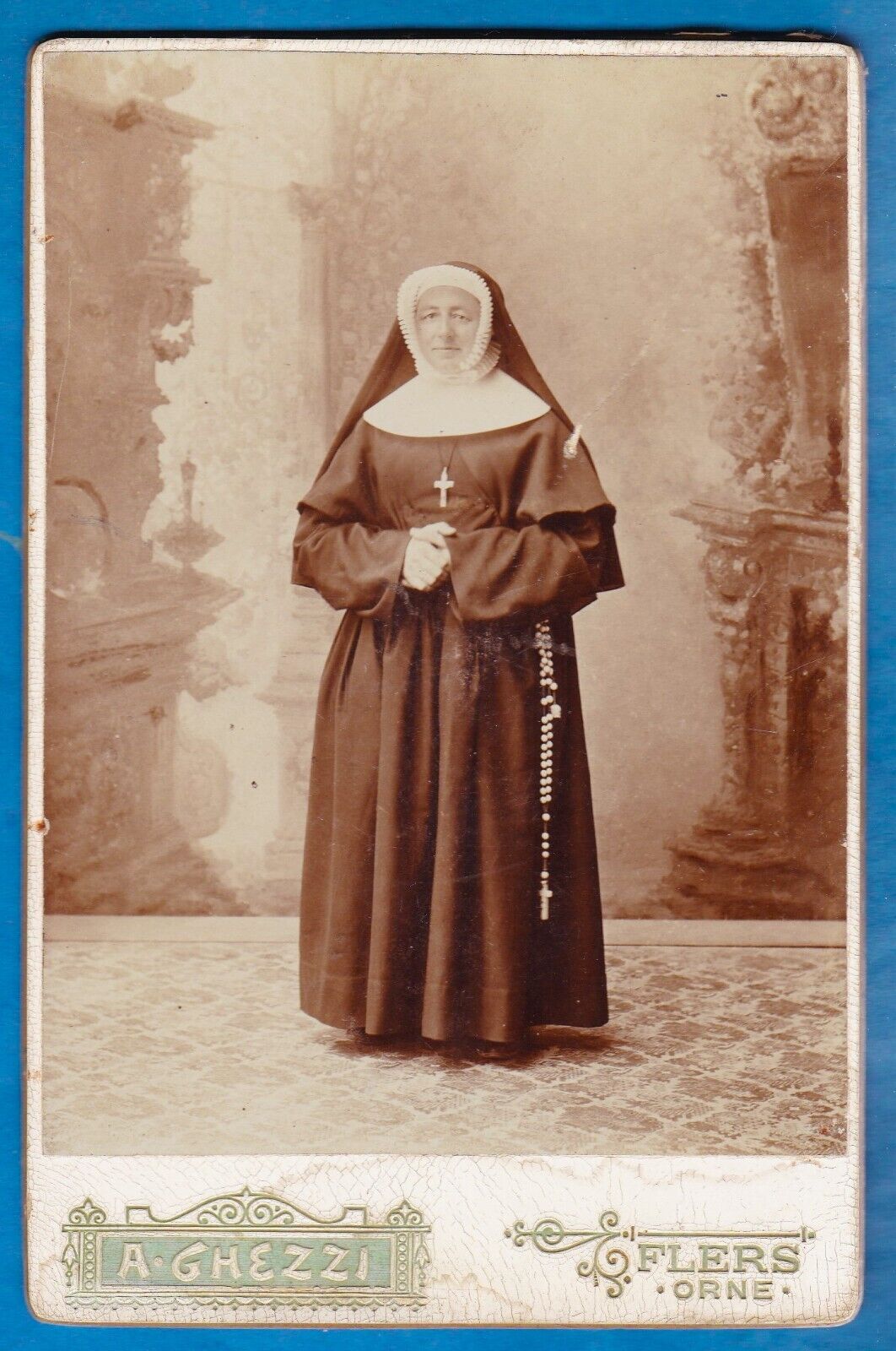 vintage cabinet card photo catholic nun Flers France c 1885 religious religieuse