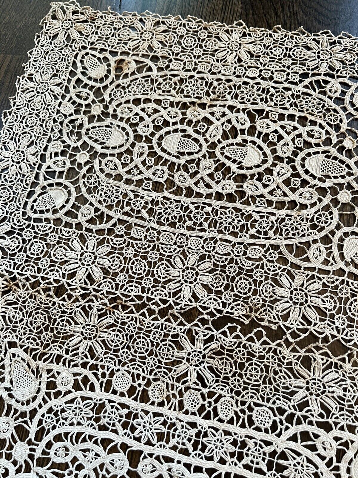 Antique Italian Hand Made Reticella Lace Set Of 8 Place Table Mats 