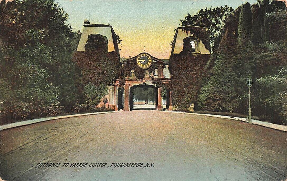 c1905 Entrance Dirt Road Vassar College Poughkeepsie NY P414