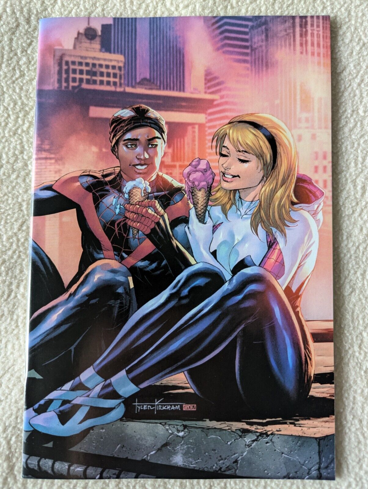 Miles Morales Spider-Man #25 Tyler Kirkham Virgin Variant 2021 Marvel Gwen Stacy