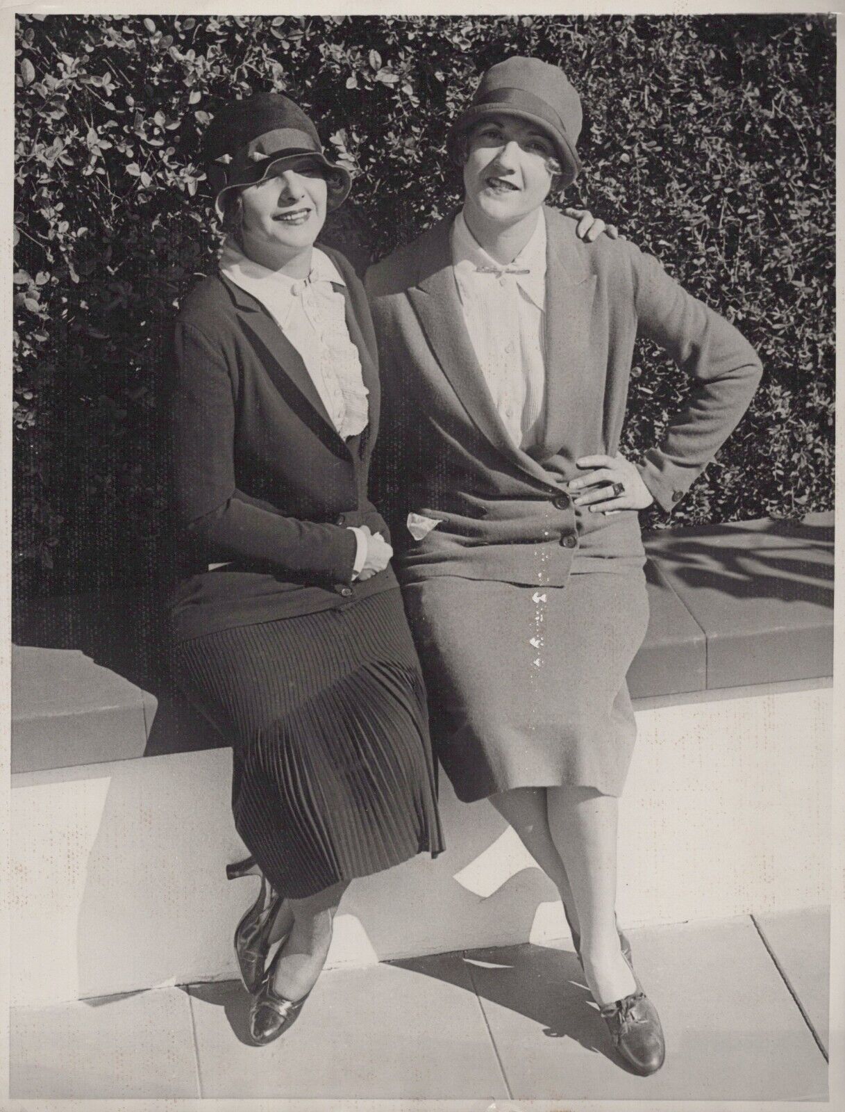 Norma Talmadge + Constance Talmadge (1928) 🎬⭐ Original Vintage Photo K 260