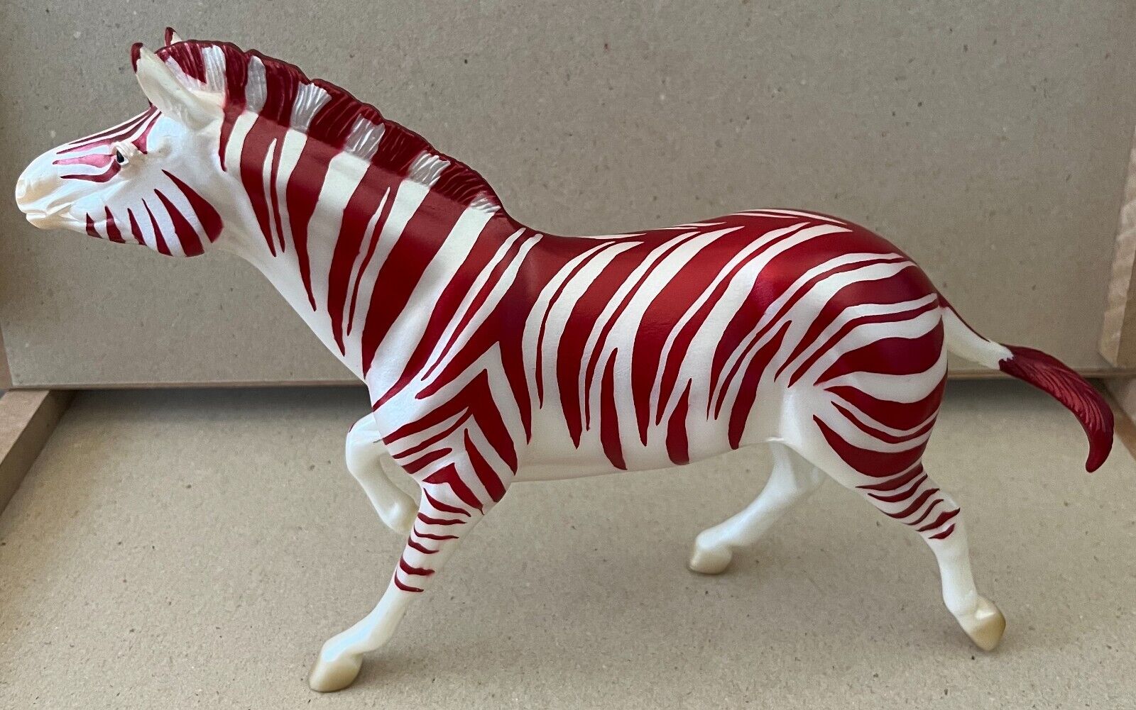 SALE Breyer Tradit\'l  712304R CHRISTMAS CANDY  Red Metallic Striped Zebra