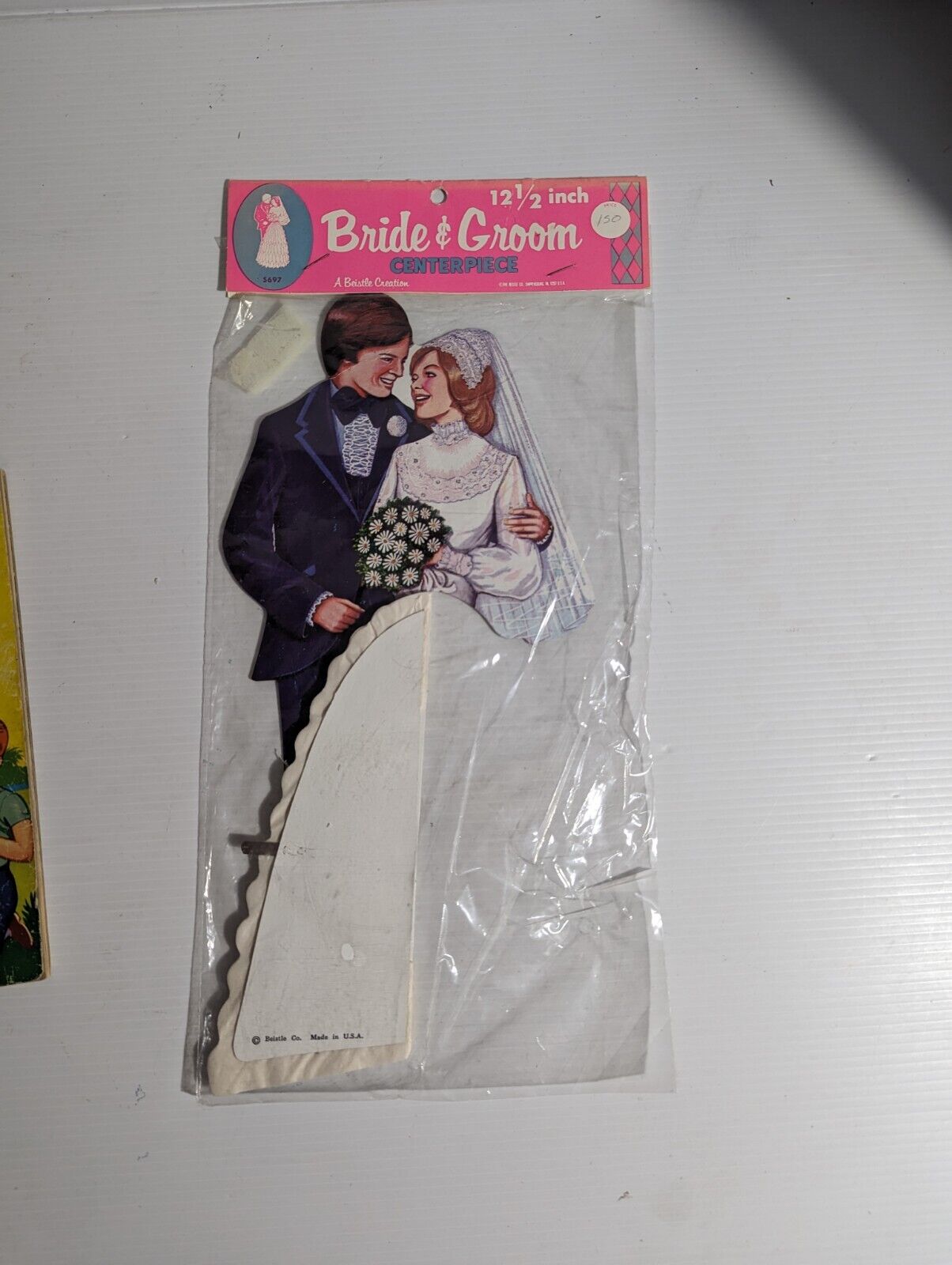 1970's Beistle Bride & Groom Honeycomb Die Cut Centerpiece 12 1/2 inch Vintage 