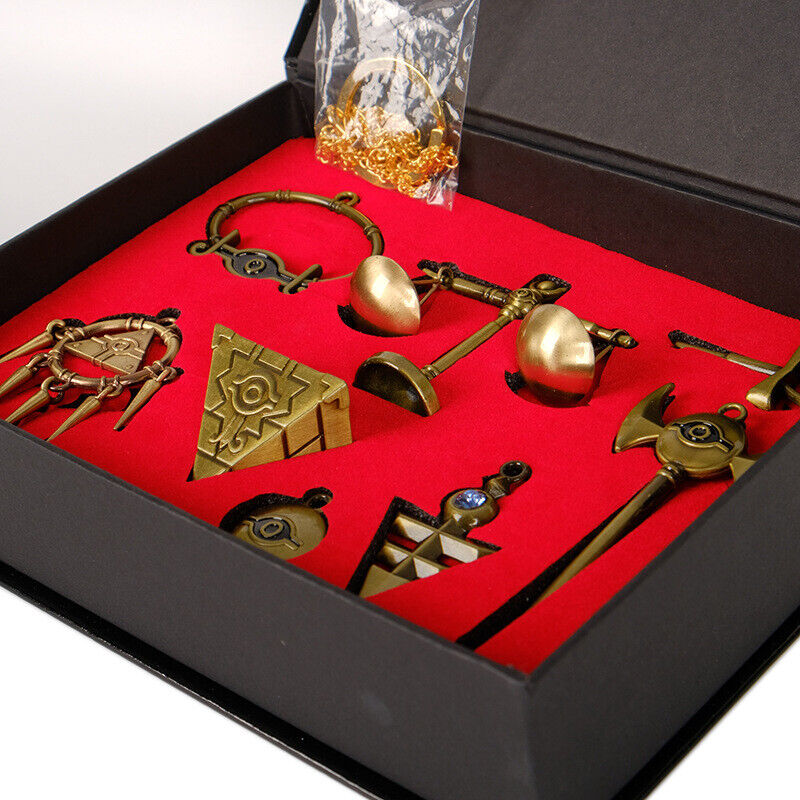 New Yu-Gi-Oh 8 Pcs/set Millennium Items Puzzle Pendant Necklace Keychain Bronze
