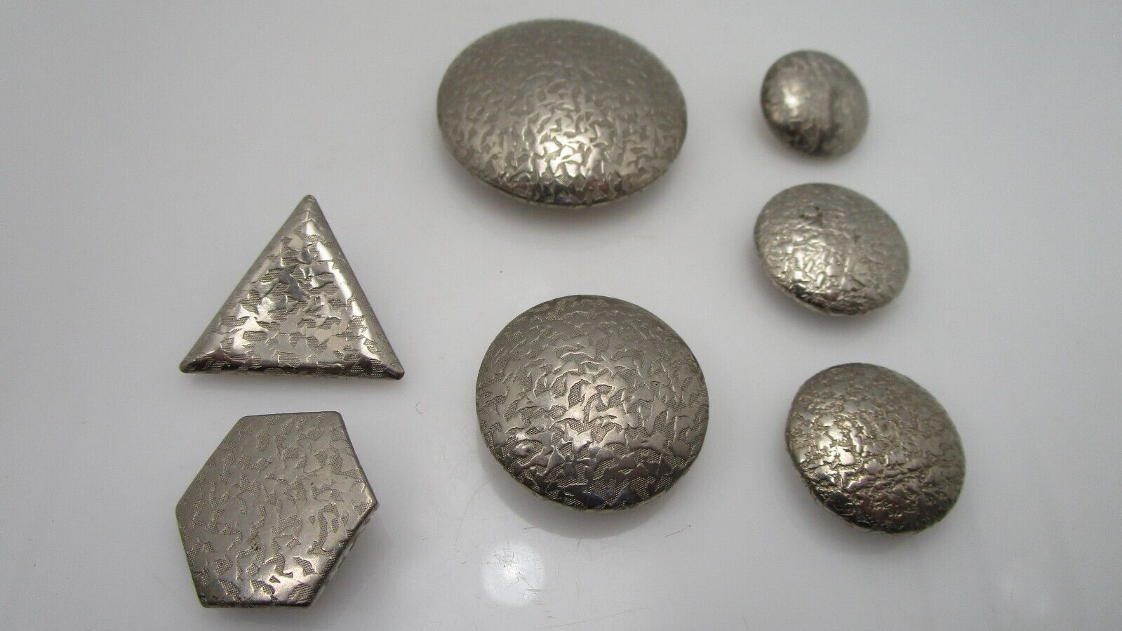 Vintage Textured Design Silver Metal Round & Geometric Buttons set 8