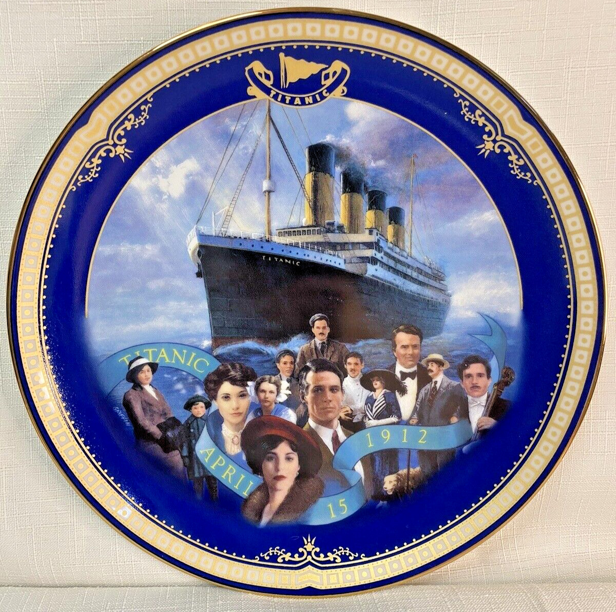 Titanic Bradford Exchange Collectors Plate #10 The Human Legacy - 2742A